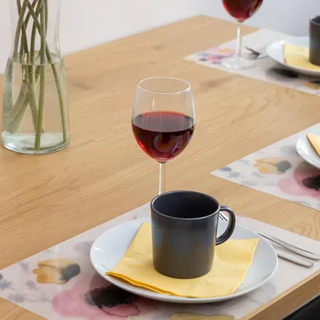 In Centre Starowiejska By Renters Apartament