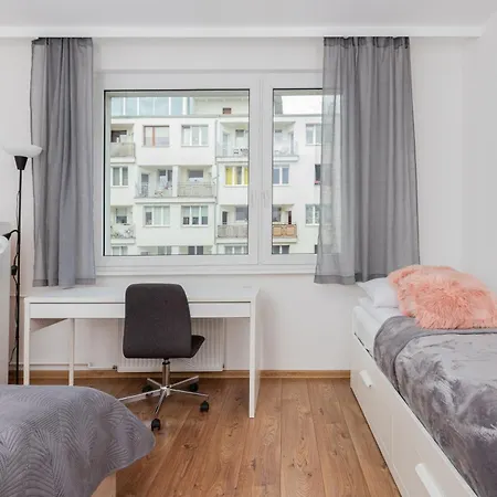 In Centre Starowiejska By Renters Apartament Gdynia